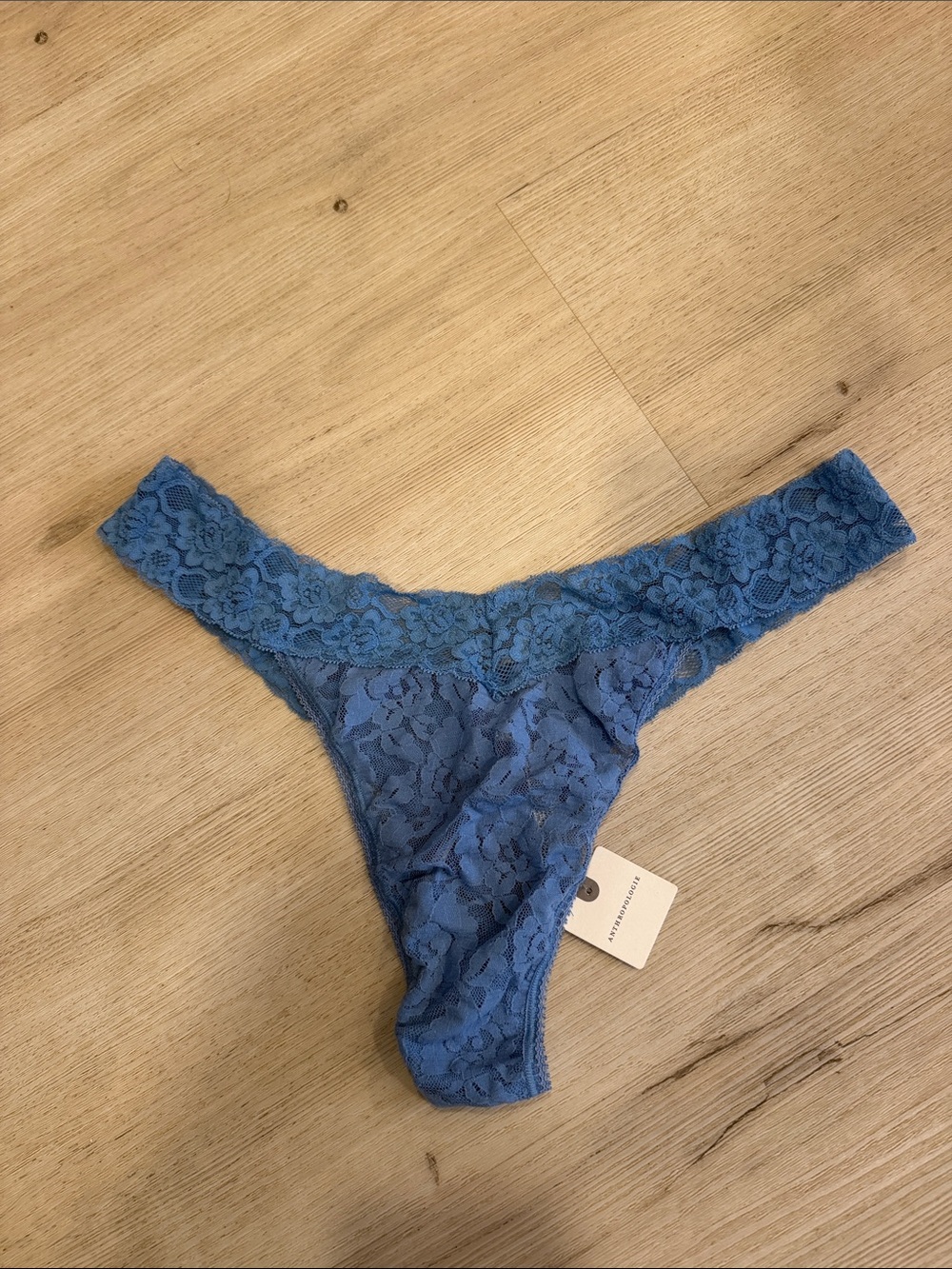 💜Anthropologie Thong💜